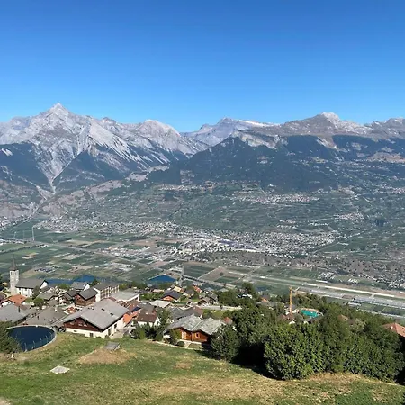 In With Mountain Views * Veysonnaz
