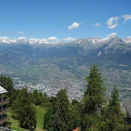 Alpstuga In With Mountain Views Veysonnaz
