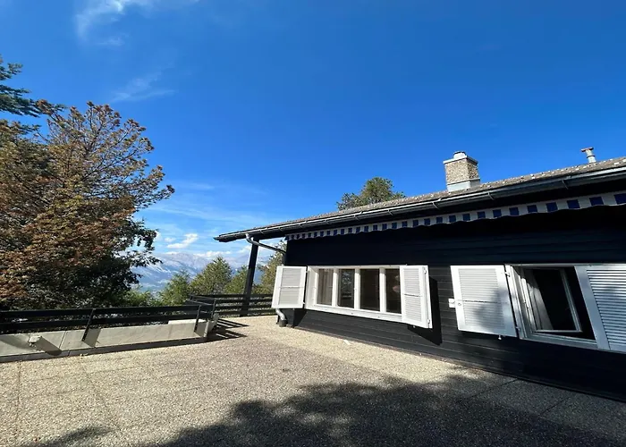 In With Mountain Views Chalet Veysonnaz