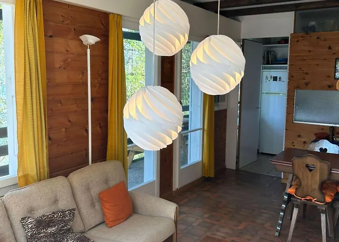 In With Mountain Views *