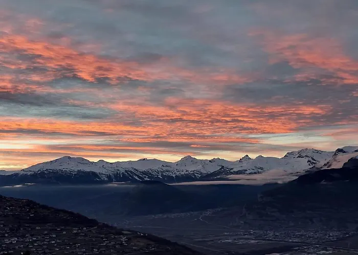 In With Mountain Views 베이소나츠